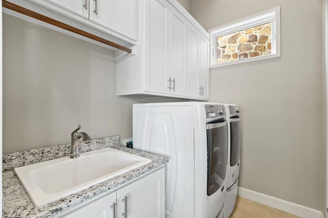 132 Rock N Robyn TRL, Horseshoe Bay, TX 78657