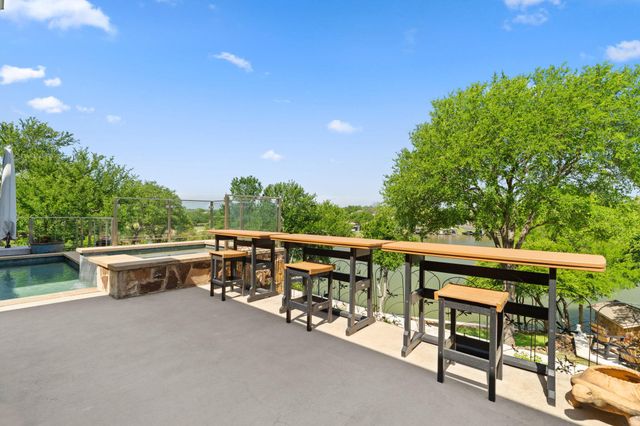 132 Rock N Robyn TRL, Horseshoe Bay, TX 78657