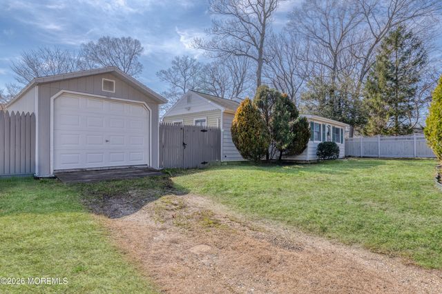 334 Buermann Avenue, Toms River, NJ 08753