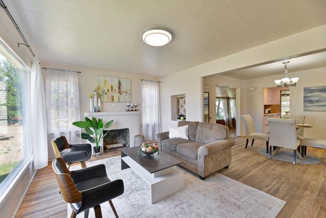 4008 N Adams St, Spokane, WA 99205