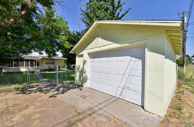 4008 N Adams St, Spokane, WA 99205