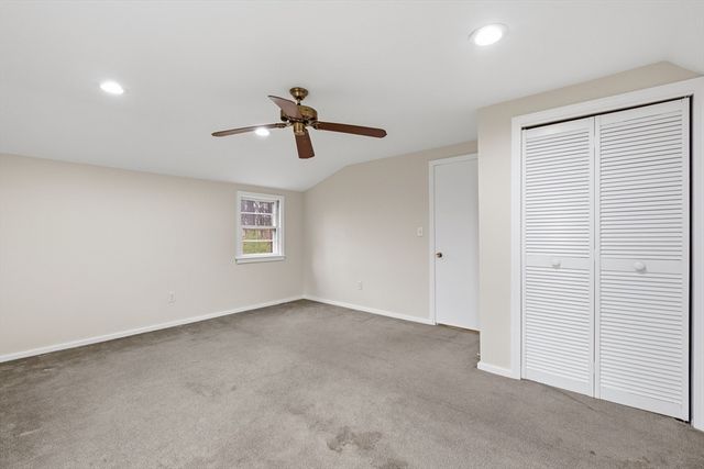 18 Moosewood St, Billerica, MA 01821