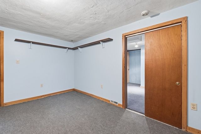 18 Moosewood St, Billerica, MA 01821