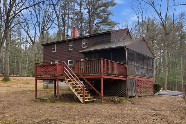 18 Moosewood St, Billerica, MA 01821