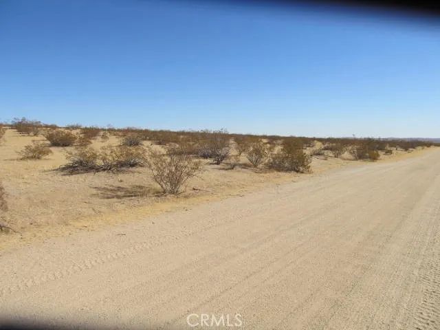 4 BROWN, California City, CA 93505