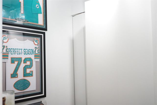 2200 NE 4th Ave 503, Miami, FL 33137