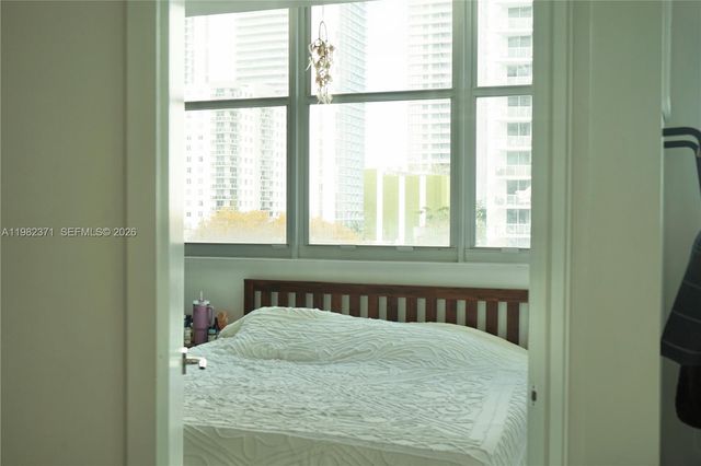 2200 NE 4th Ave 503, Miami, FL 33137