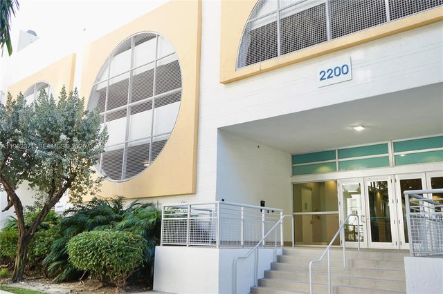 2200 NE 4th Ave 503, Miami, FL 33137