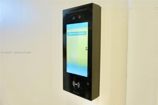 2200 NE 4th Ave 503, Miami, FL 33137