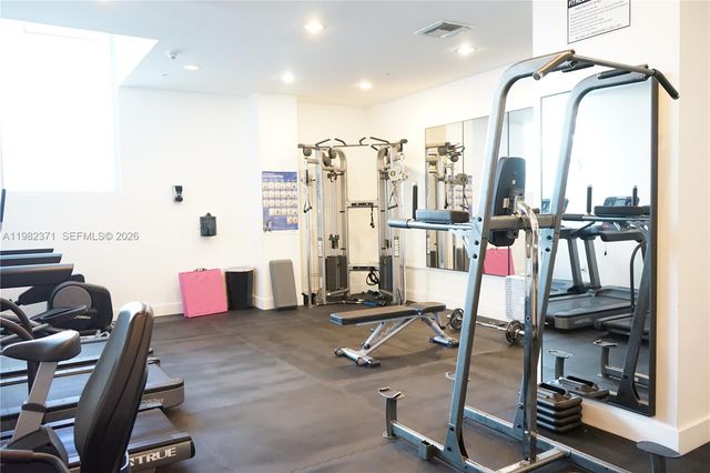 2200 NE 4th Ave 503, Miami, FL 33137