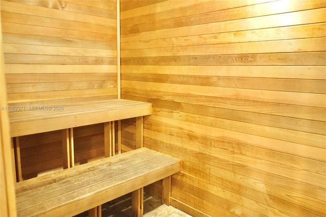 2200 NE 4th Ave 503, Miami, FL 33137