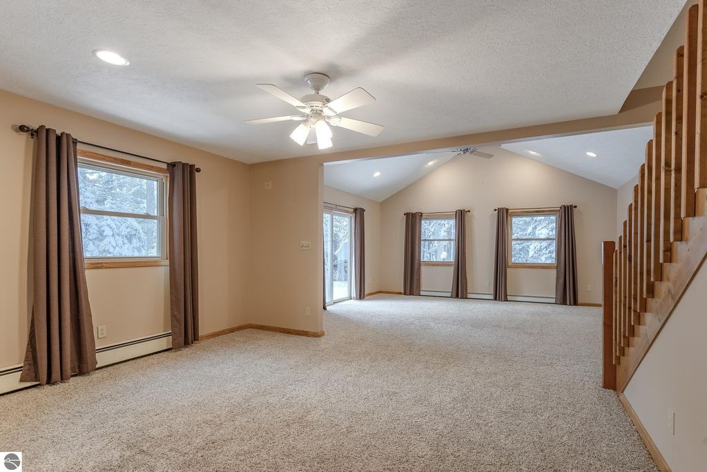 Image 15 of property listing at 103 Red Bird Legion Drive, Roscommon, MI 48653