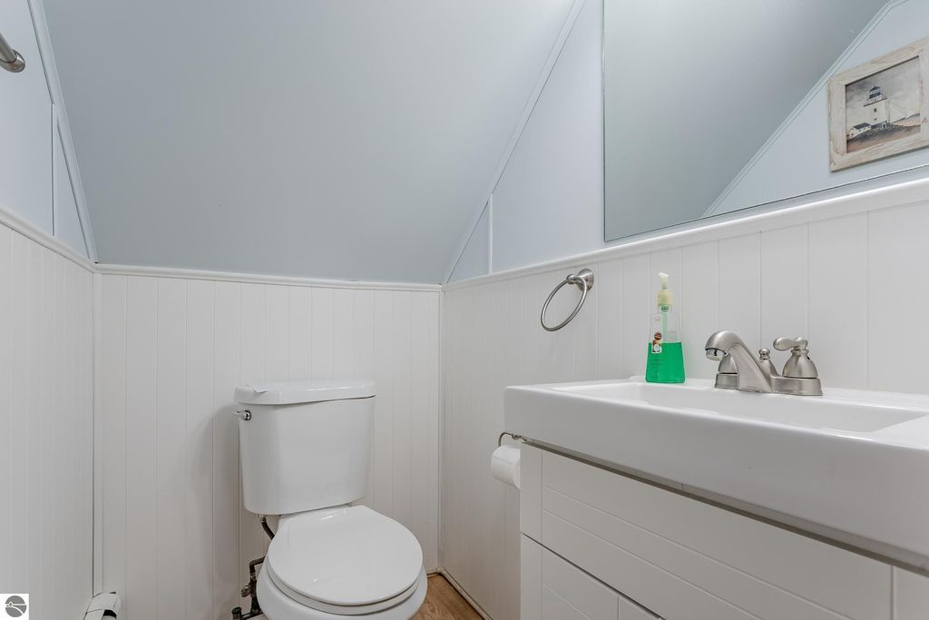 Image 28 of property listing at 103 Red Bird Legion Drive, Roscommon, MI 48653