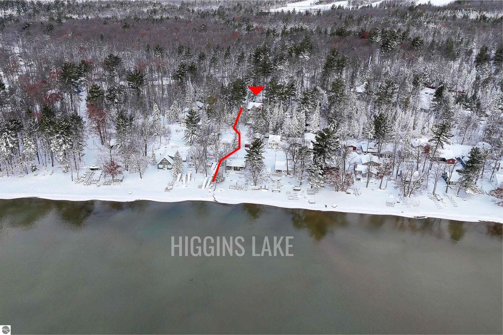 Image 32 of property listing at 103 Red Bird Legion Drive, Roscommon, MI 48653