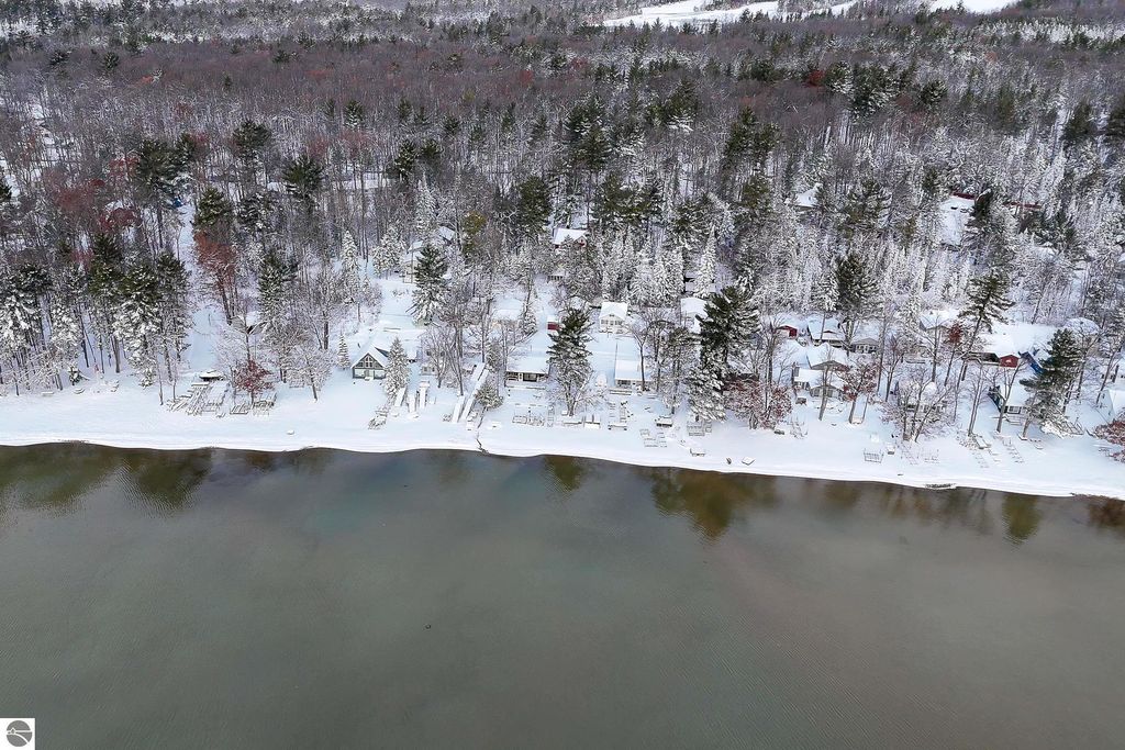 Image 36 of property listing at 103 Red Bird Legion Drive, Roscommon, MI 48653