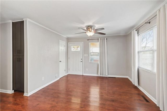 5018 Crest Drive, Kansas City, KS 66106