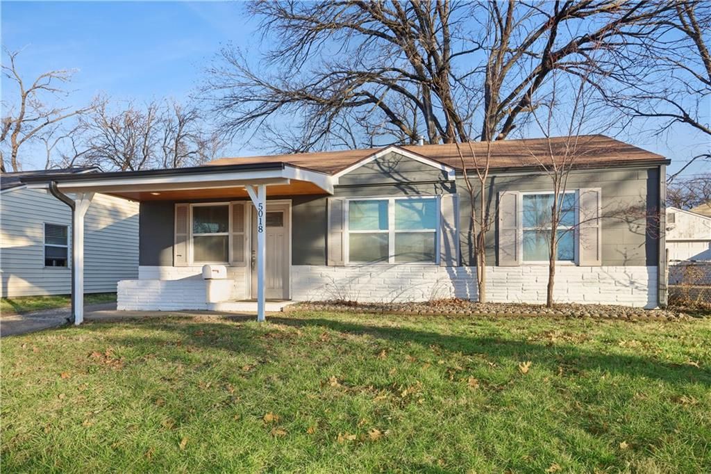 5018 Crest Drive, Kansas City, KS 66106
