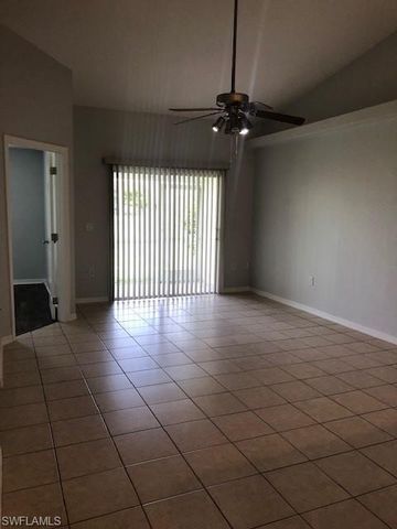 4122 SW 7th PL, Cape Coral, FL 33914