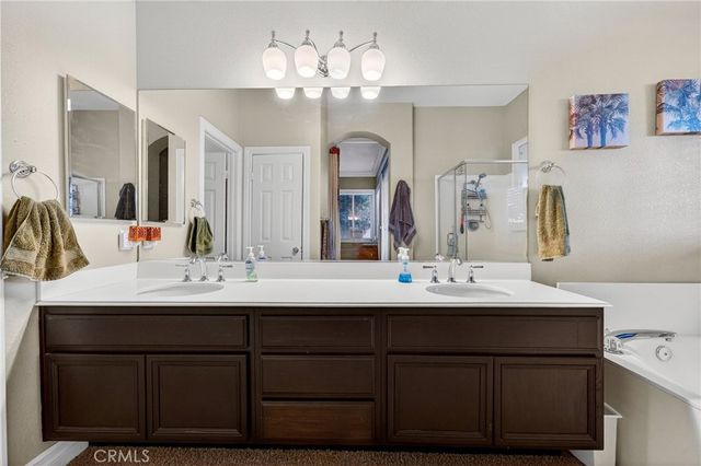 42824 Woody Knoll, Murrieta, CA 92562