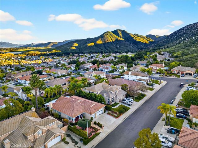 42824 Woody Knoll, Murrieta, CA 92562