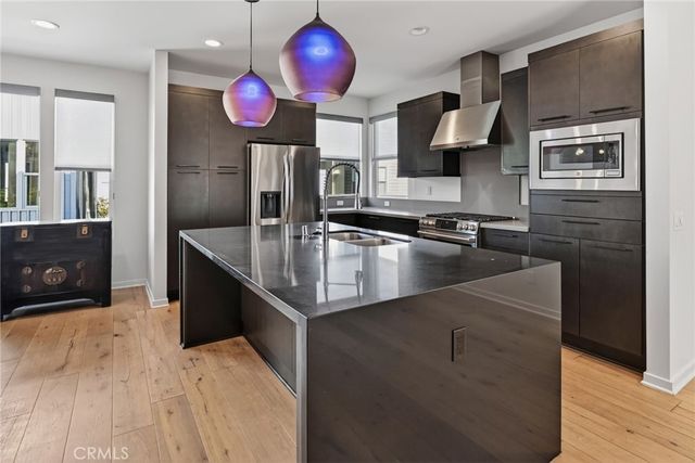 1015 Somerton, Costa Mesa, CA 92627