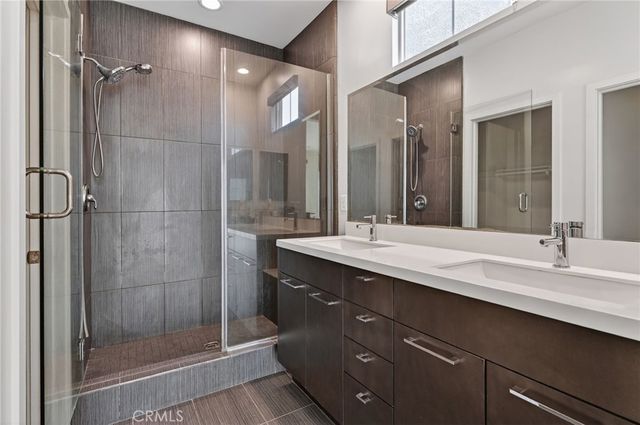 1015 Somerton, Costa Mesa, CA 92627