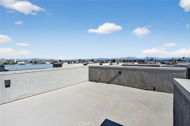 1015 Somerton, Costa Mesa, CA 92627