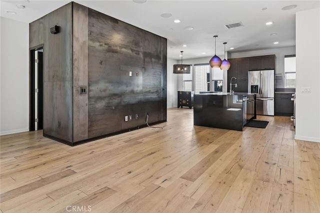 1015 Somerton, Costa Mesa, CA 92627