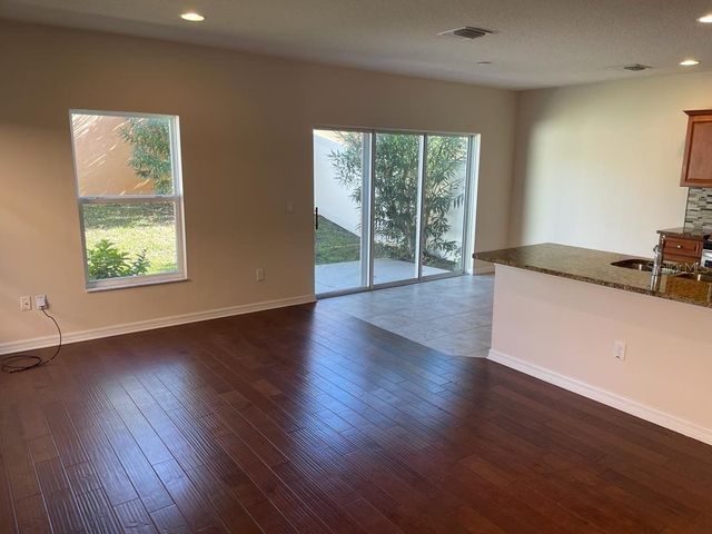 1827 SOMMARIE WAY, Tarpon Springs, FL 34689