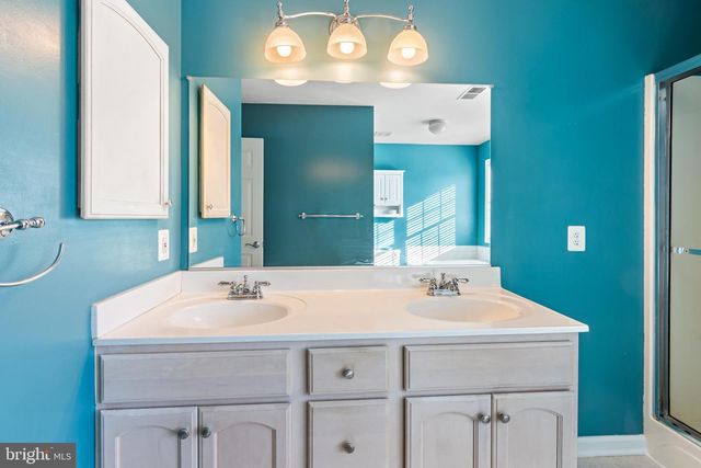 4710 GOLD FINCH DR, Hampstead, MD 21074