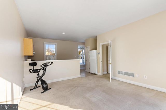 4710 GOLD FINCH DR, Hampstead, MD 21074