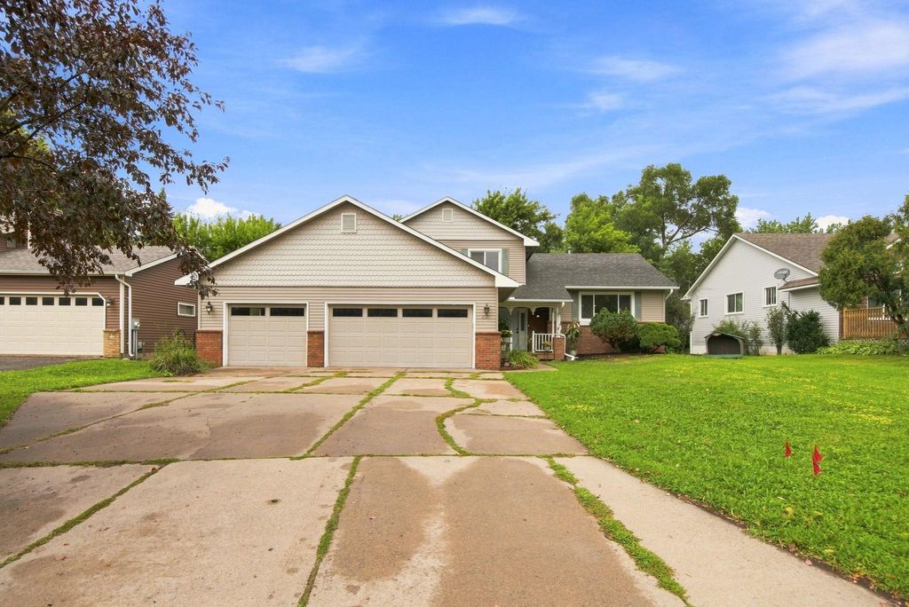 2137 Orchard Lane, White Bear Lake, MN 55110 — photo 4