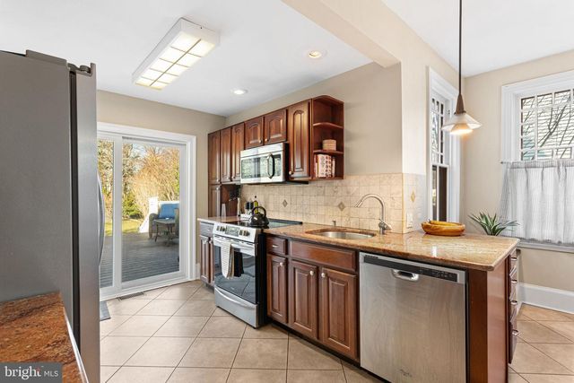 109 W EUCLID AVE, Haddonfield, NJ 08033