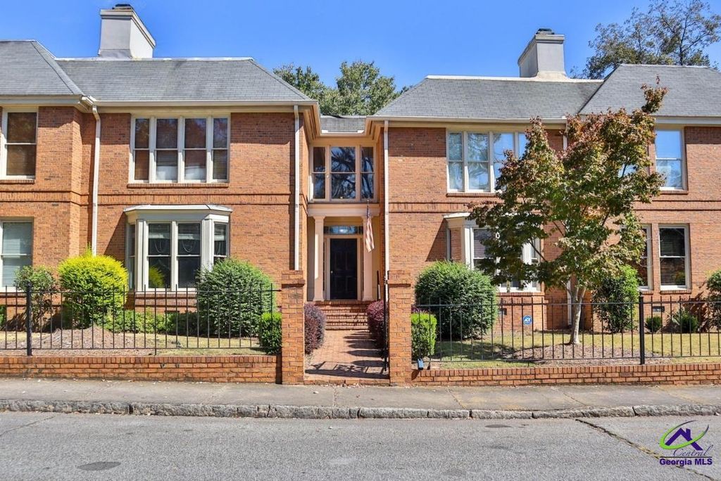 175 Corbin Ave Apt E, Macon, GA 31204