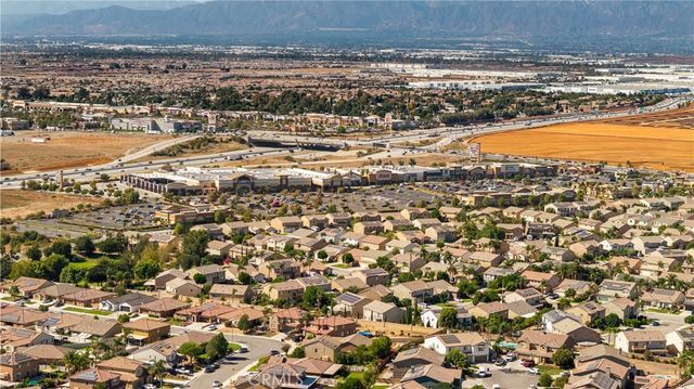 11872 Confluence Drive, Jurupa Valley, CA 91752