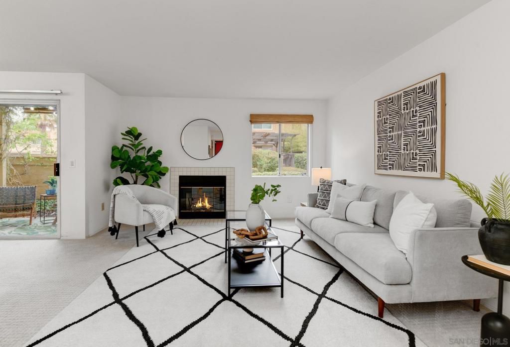 11325 Avenida De Los Lobos A, San Diego, CA 92127