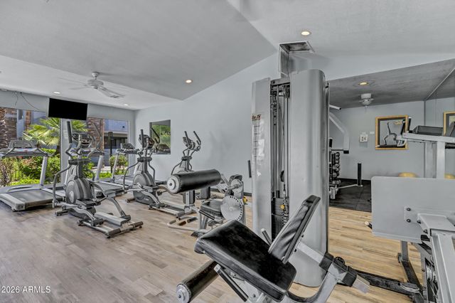 2025 E CAMPBELL Avenue 346, Phoenix, AZ 85016