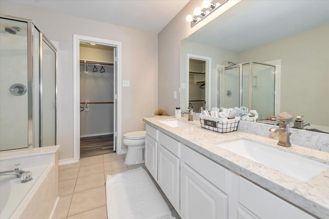 42 Musgrove Place, The Woodlands, TX 77382