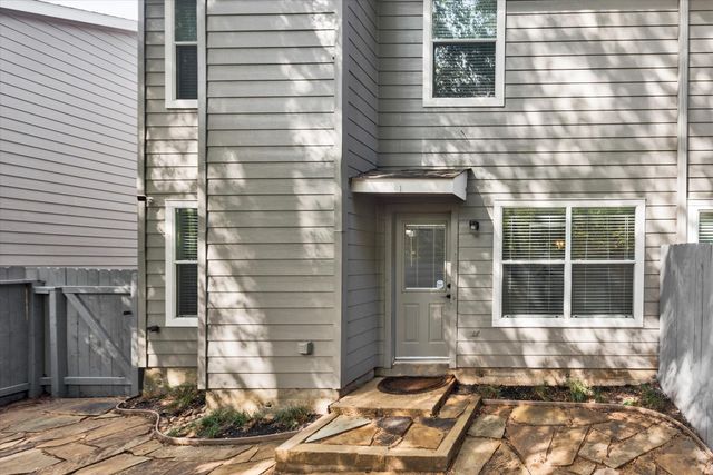 42 Musgrove Place, The Woodlands, TX 77382
