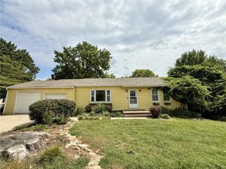 5817 N Lenox Avenue, Kansas City, MO 64151