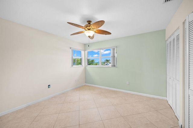 1153 Bayshore Drive 205, Fort Pierce, FL 34949