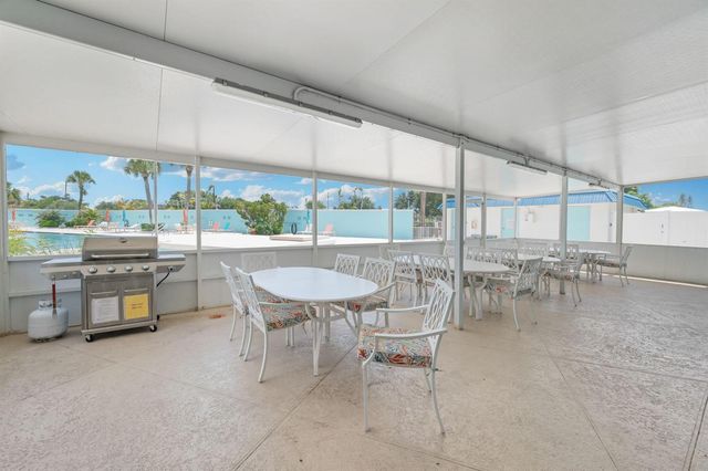 1153 Bayshore Drive 205, Fort Pierce, FL 34949
