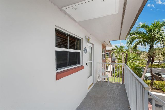 1153 Bayshore Drive 205, Fort Pierce, FL 34949