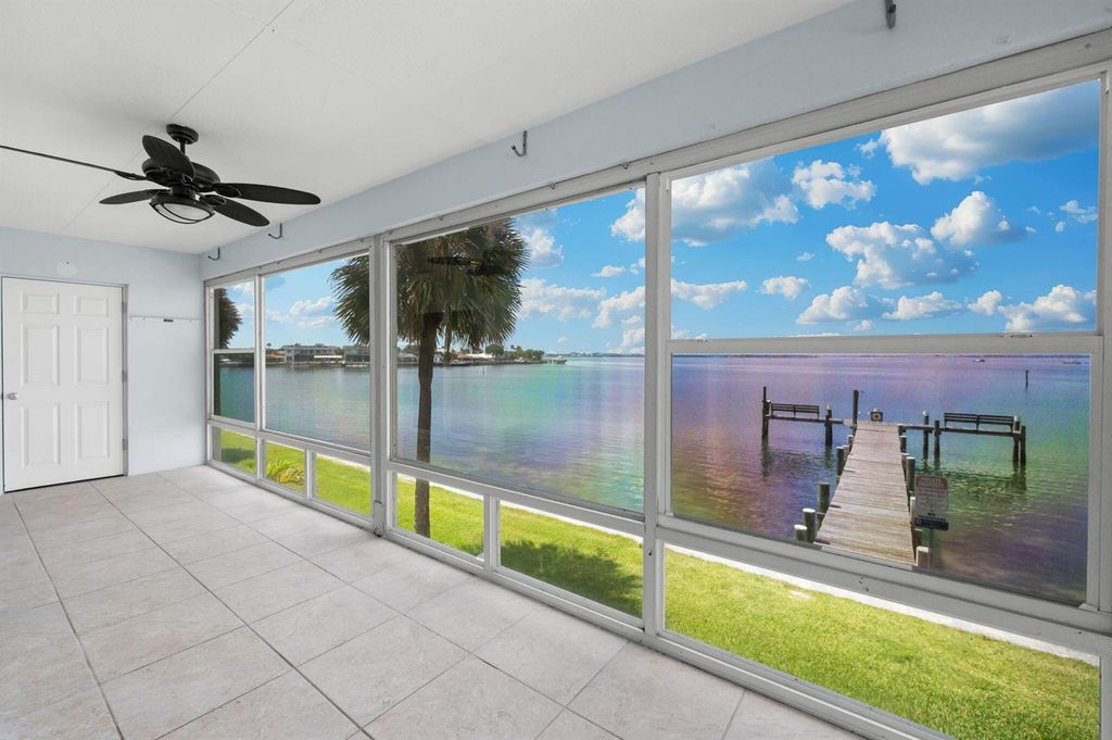 1153 Bayshore Drive 205, Fort Pierce, FL 34949