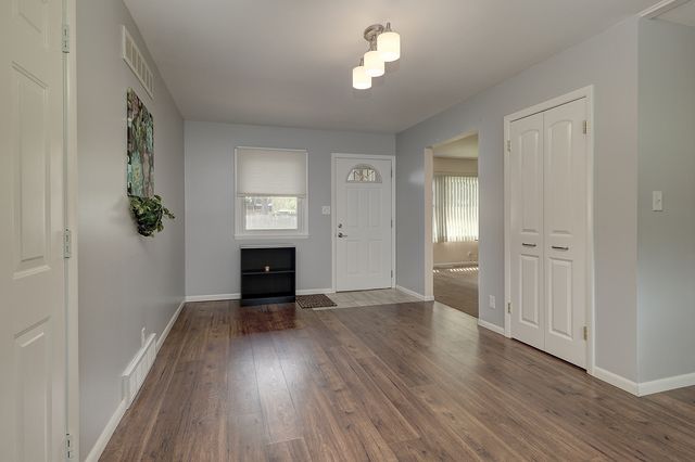 3119 Westgate Lane, Joliet, IL 60435