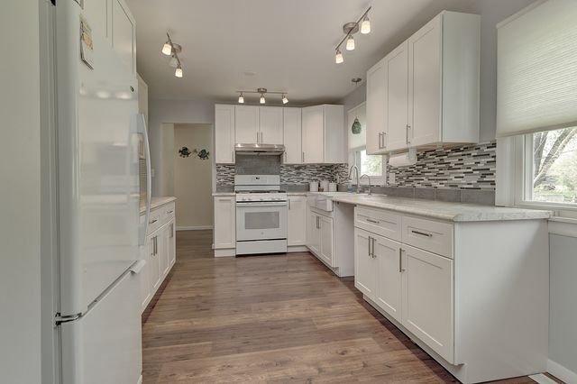 3119 Westgate Lane, Joliet, IL 60435