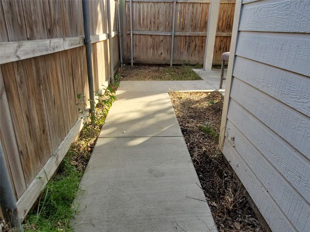 200 Morning Star Court, Irving, TX 75063