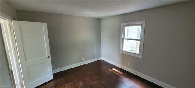 2613 Vanstory Street, Greensboro, NC 27407