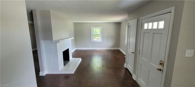 2613 Vanstory Street, Greensboro, NC 27407