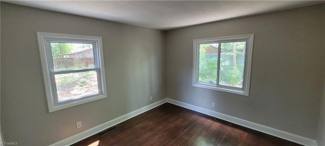 2613 Vanstory Street, Greensboro, NC 27407